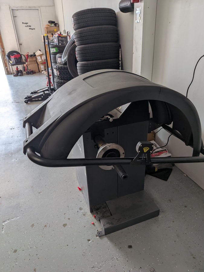 Wheel balancer